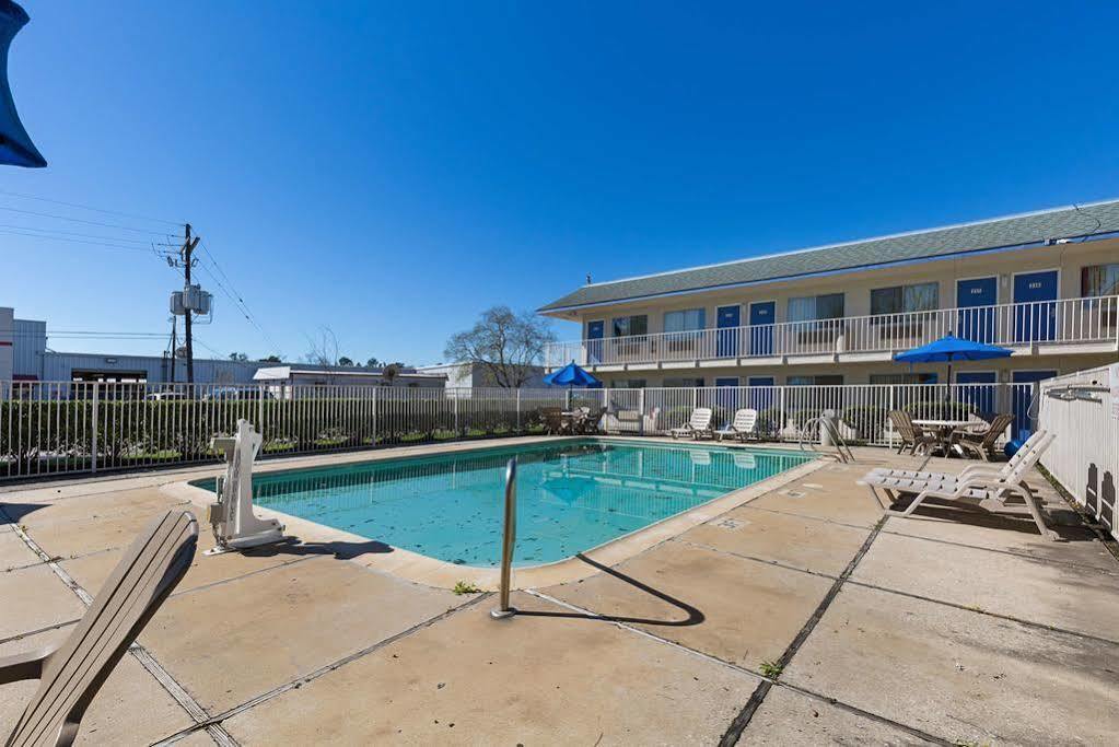 Motel 6-Conroe, Tx Екстериор снимка